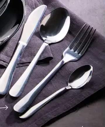 zestaw sztućców