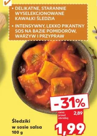 Śledziki w sosie salsa