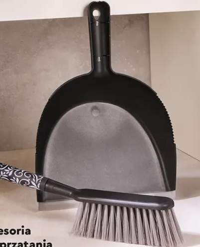 zmiotka z szufelką