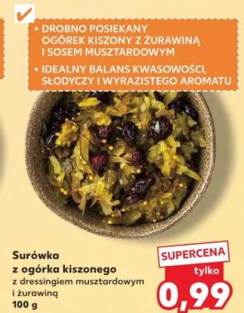 Surówka z ogórka kiszonego z dressingiem musztardowym i żurawiną