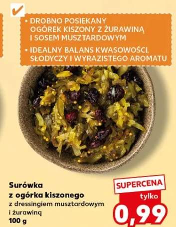 Surówka z ogórka kiszonego z dressingiem musztardowym i żurawiną