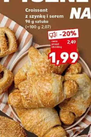 Croissant z szynką i serem
