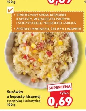 Surówka z kapusty kiszonej z papryką i kukurydzą