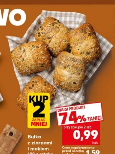 Bułka z ziarnami i makiem