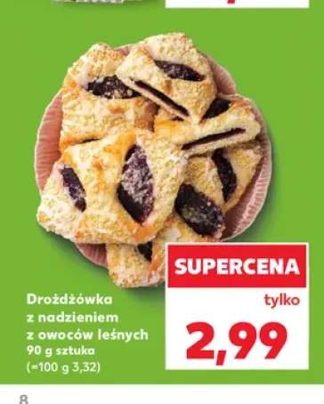 Drożdżówka z nadzieniem z owoców leśnych