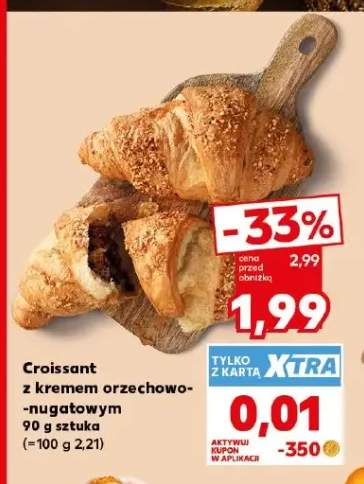 Croissant z kremem orzechowo-nugatowym
